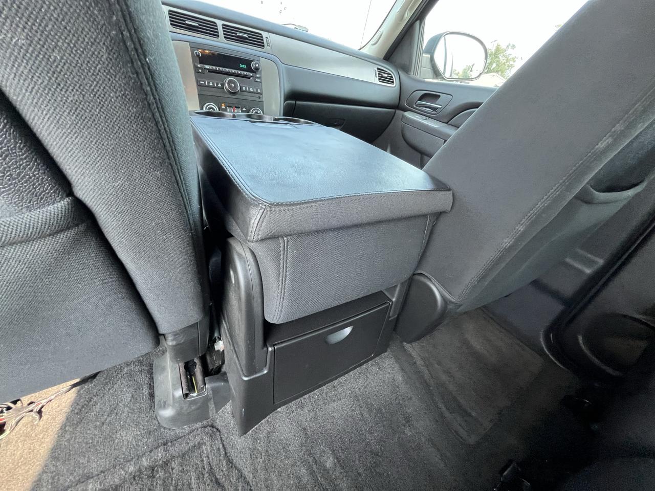 Chevrolet Avalanche LS 2WD 2010