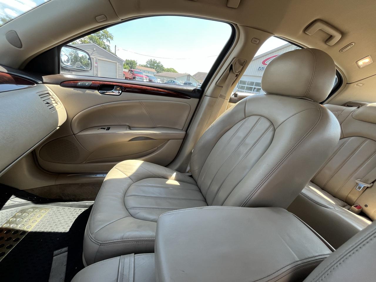 Buick Lucerne CXL V6 2007