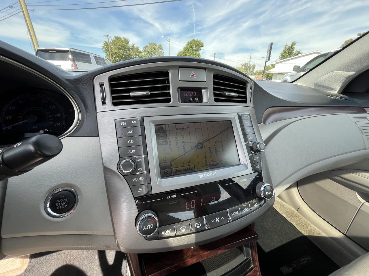 Toyota Avalon Base 2011