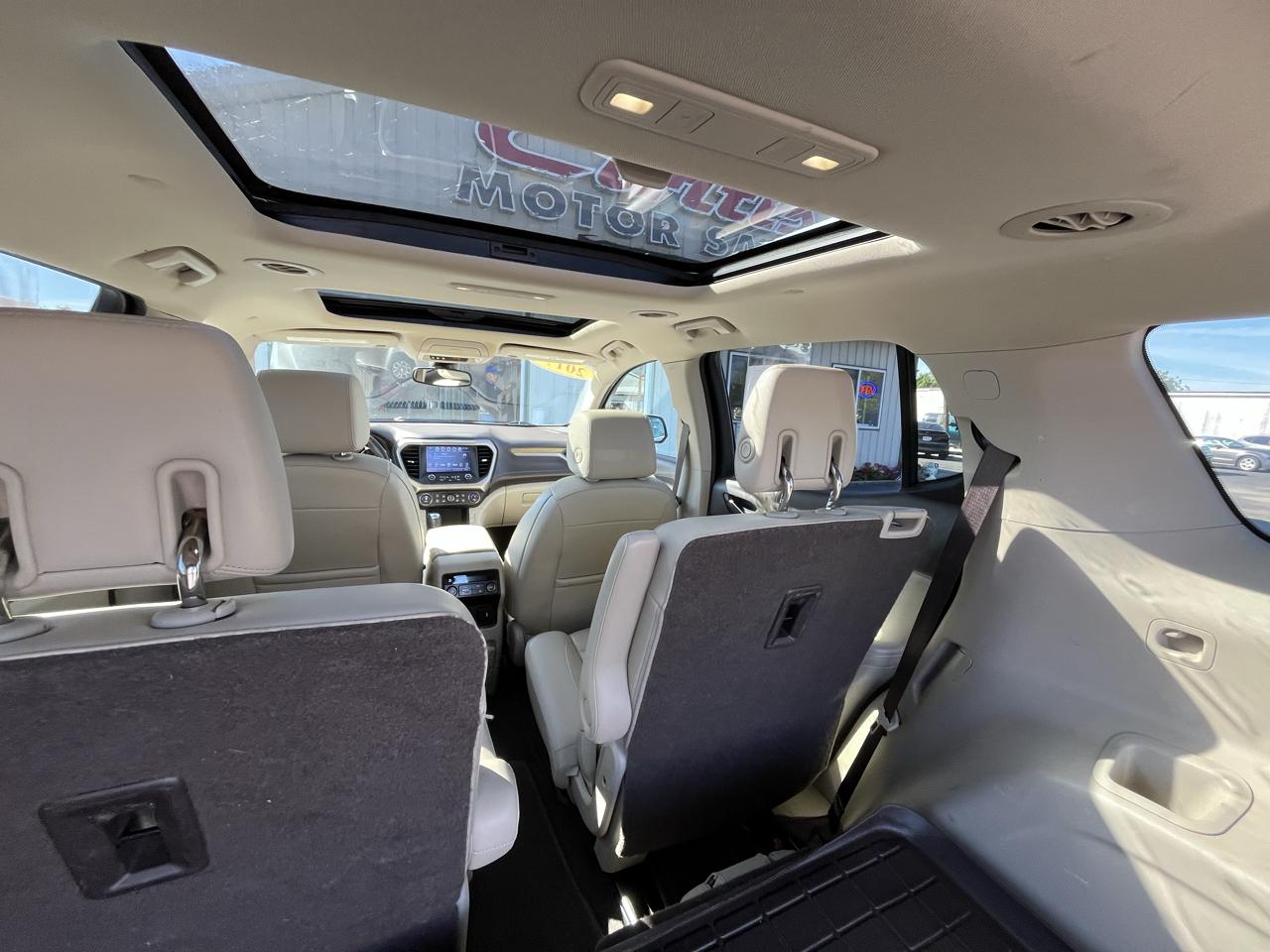 GMC Acadia Denali AWD 2017