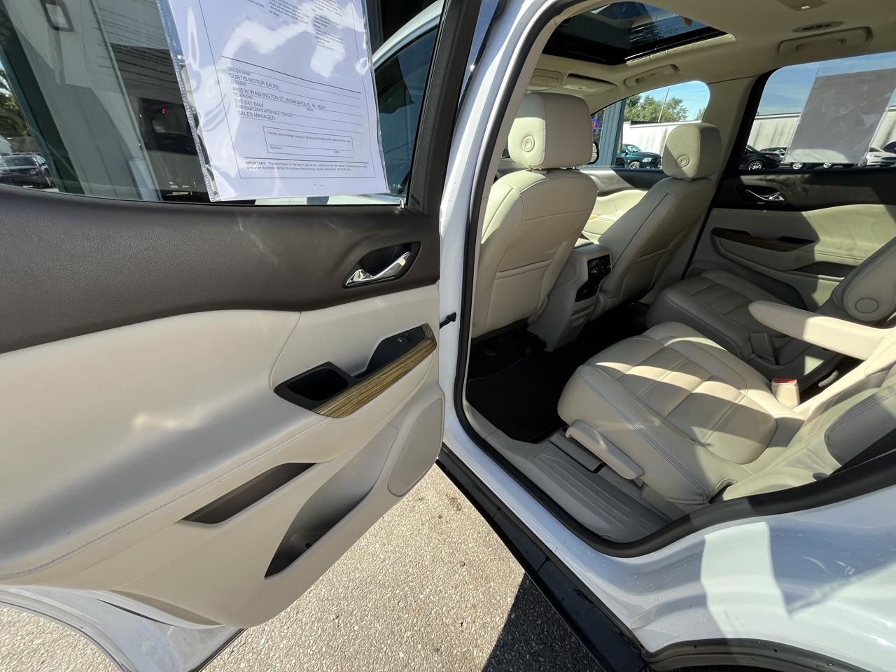 GMC Acadia Denali AWD 2017