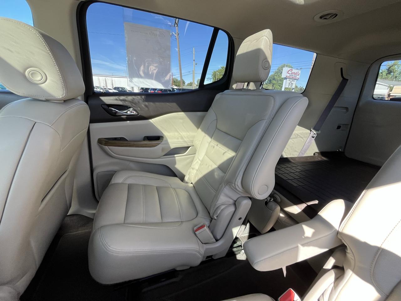 GMC Acadia Denali AWD 2017