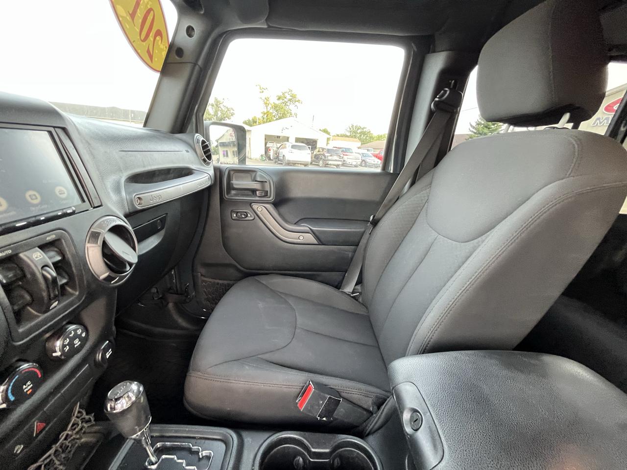 Jeep Wrangler Unlimited Sport 4WD 2017