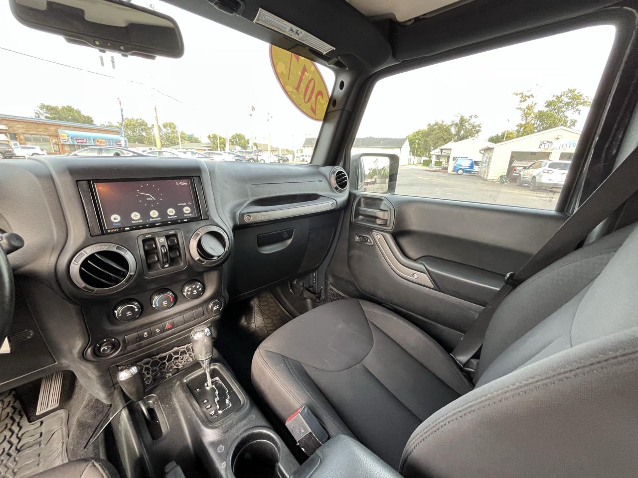 Jeep Wrangler Unlimited Sport 4WD 2017