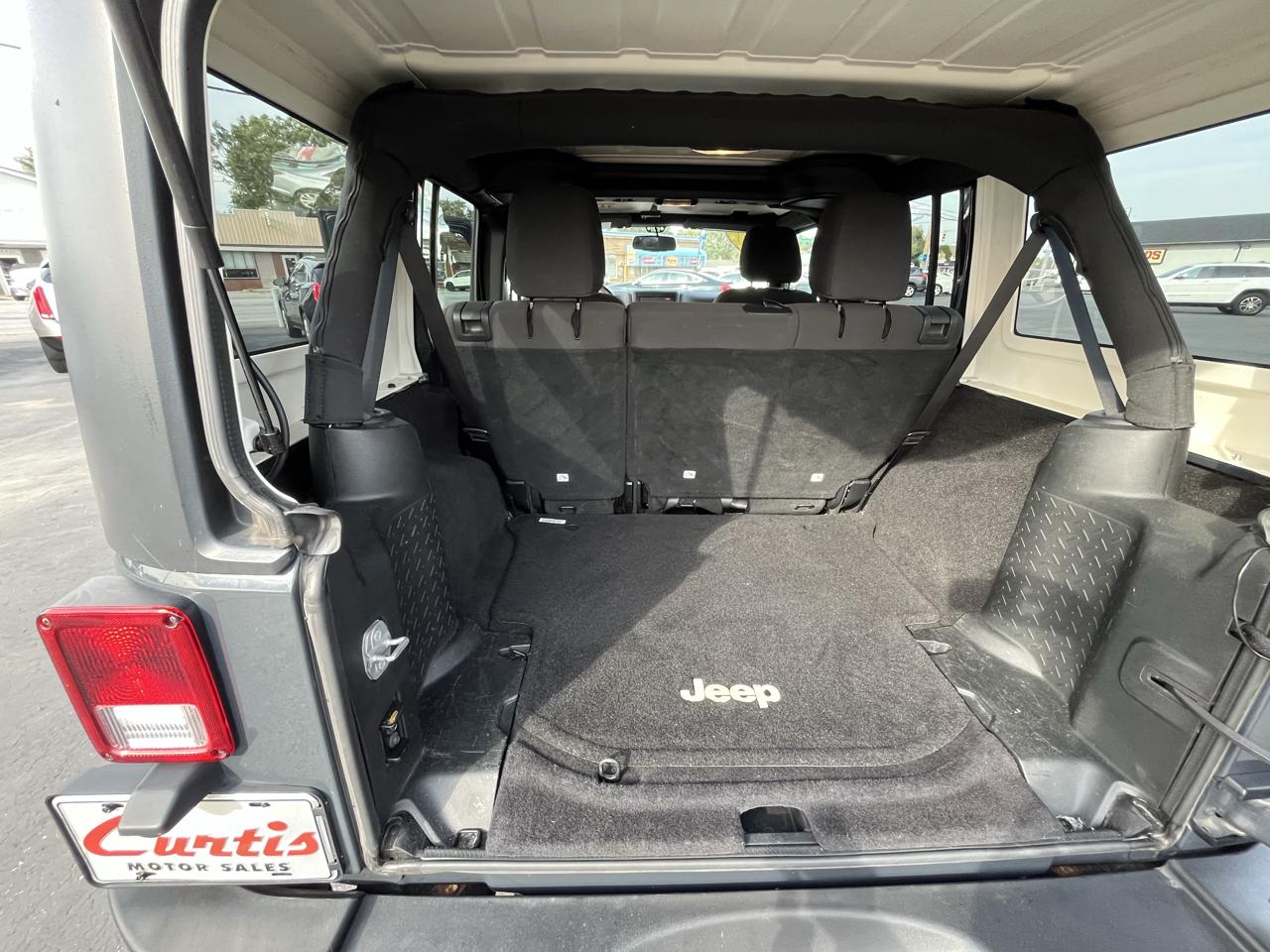 Jeep Wrangler Unlimited Sport 4WD 2017
