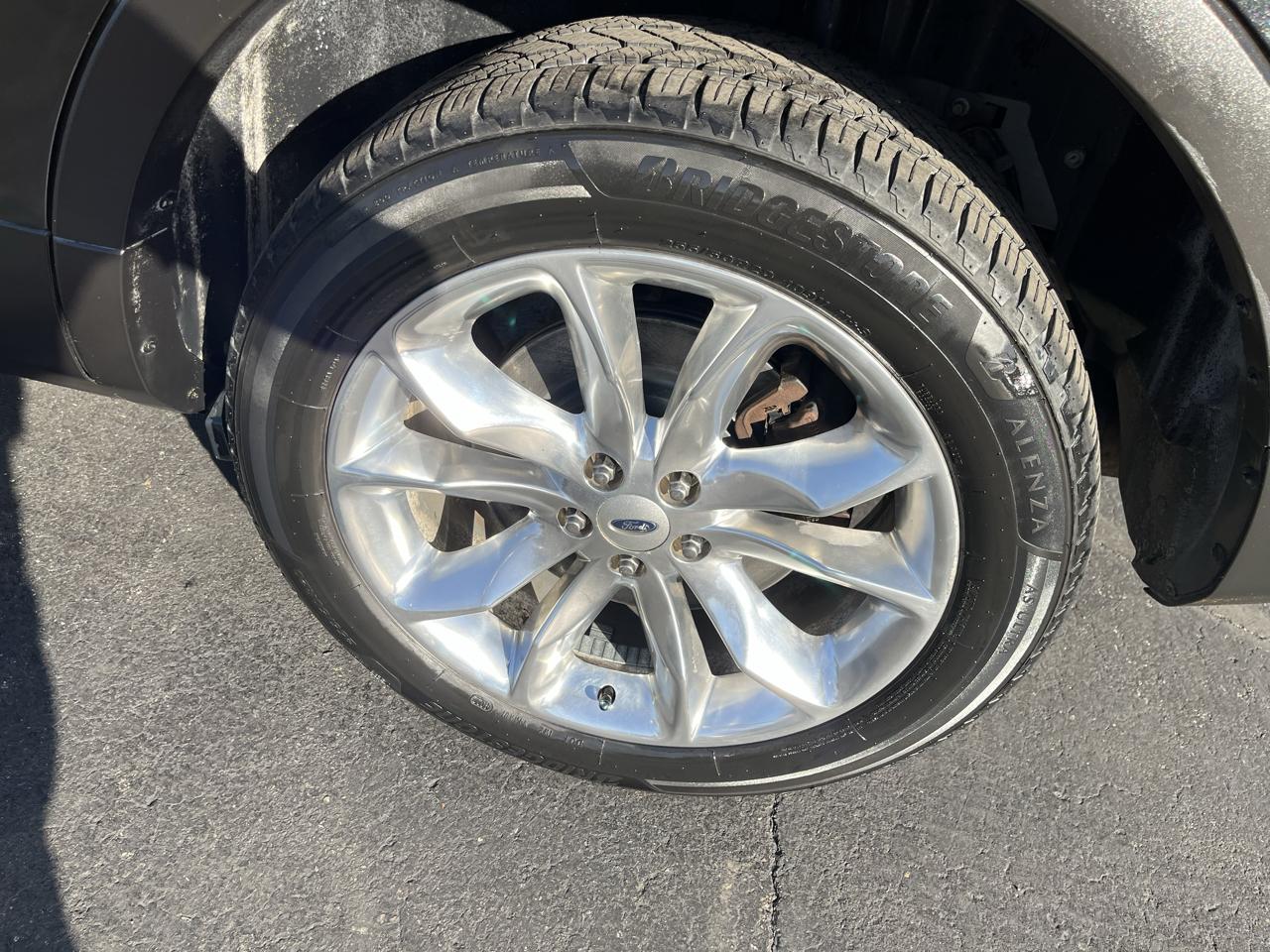 Ford Explorer XLT 4WD 2015