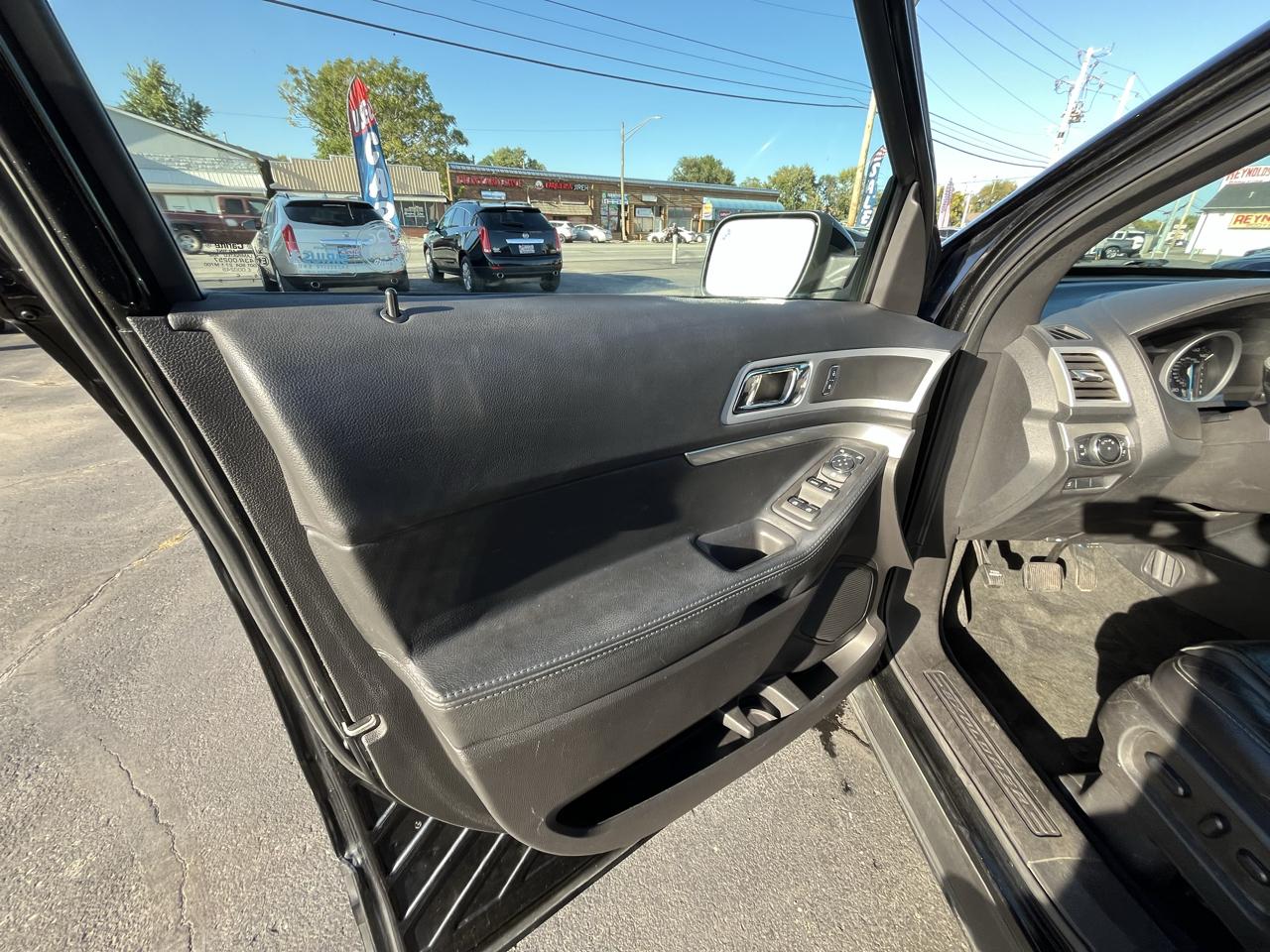 Ford Explorer XLT 4WD 2015