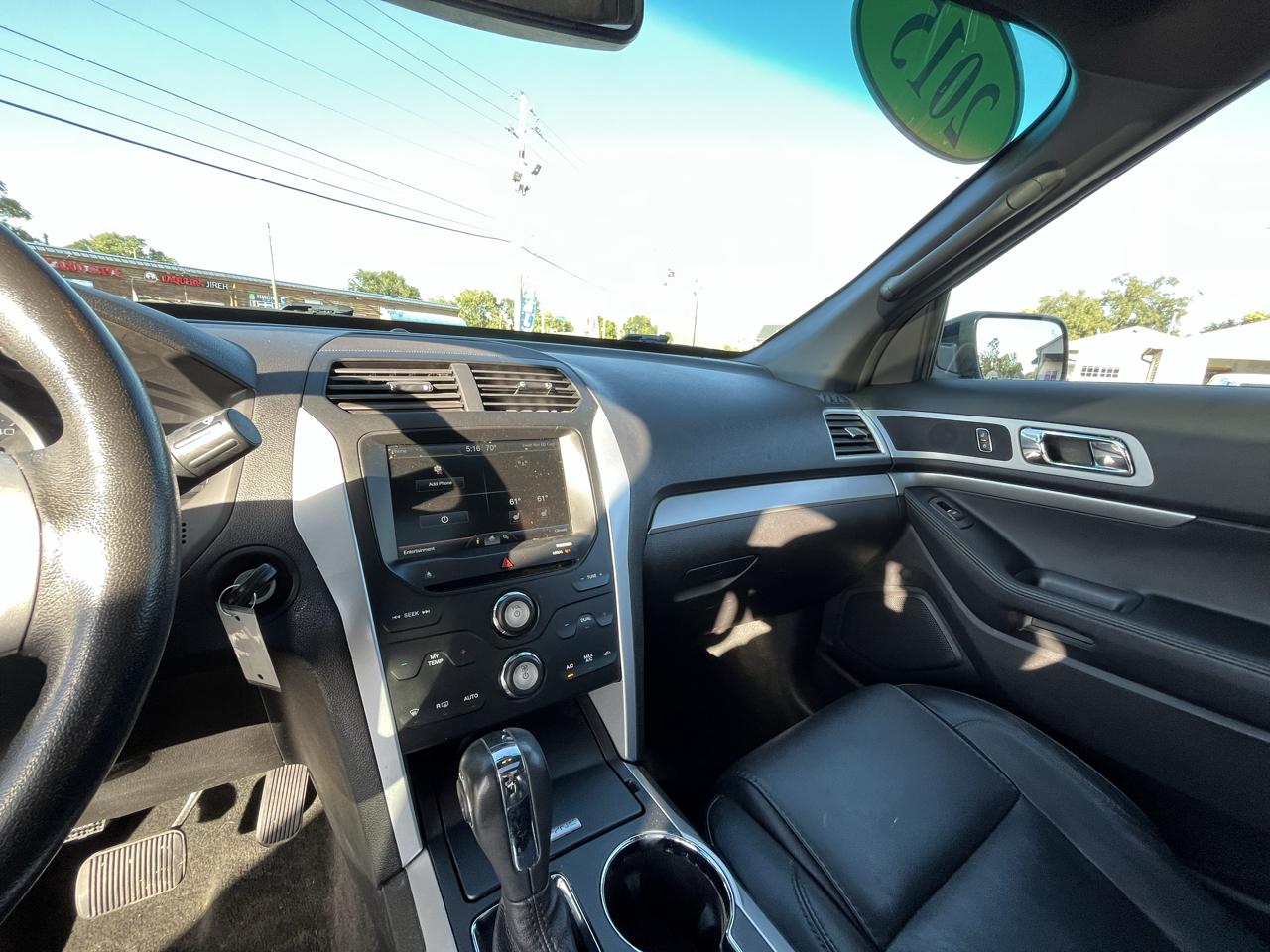 Ford Explorer XLT 4WD 2015
