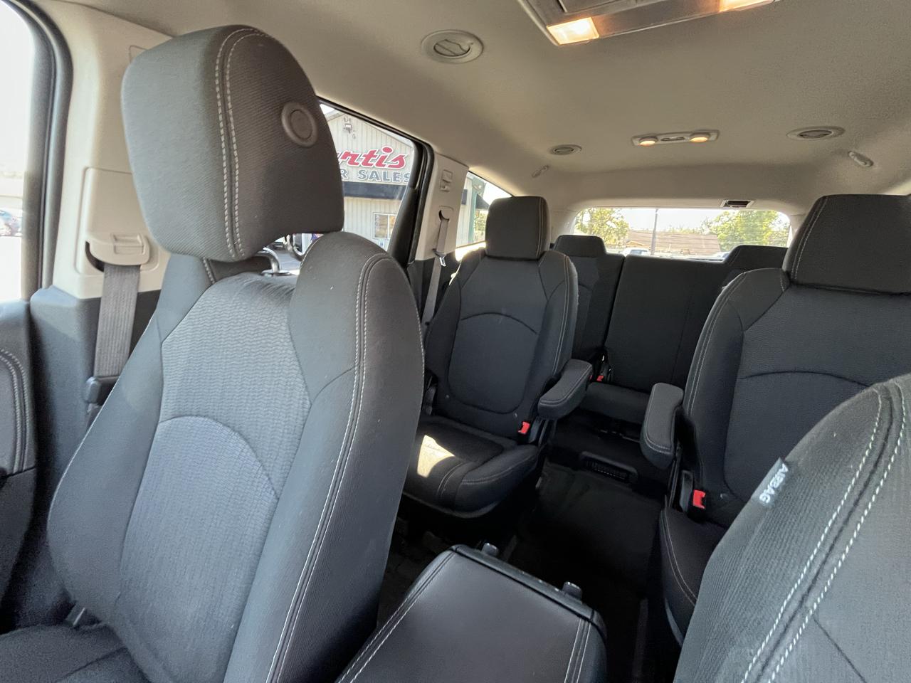 Chevrolet Traverse 1LT FWD 2015