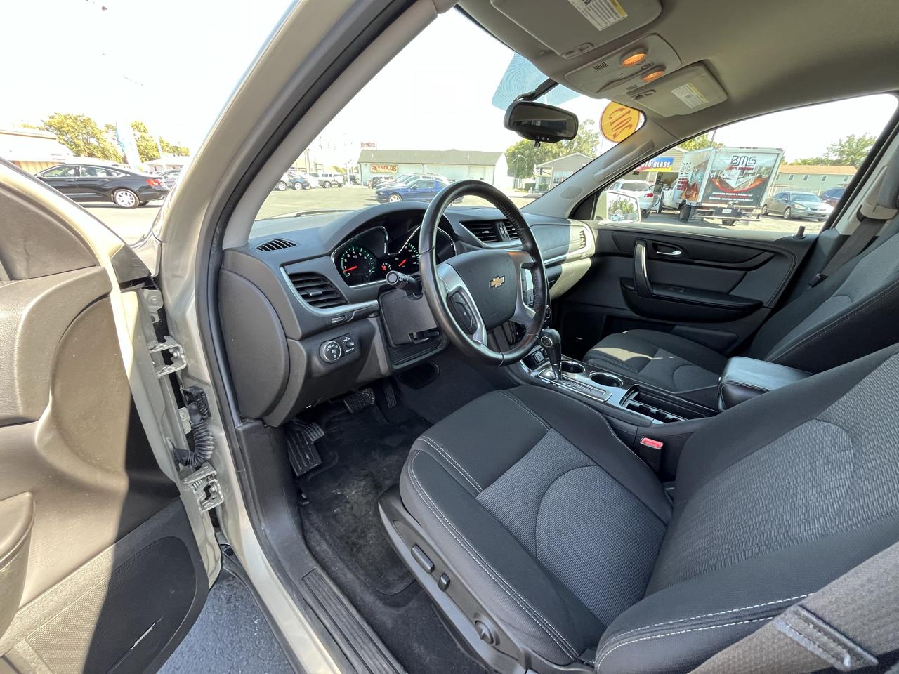 Chevrolet Traverse 1LT FWD 2015