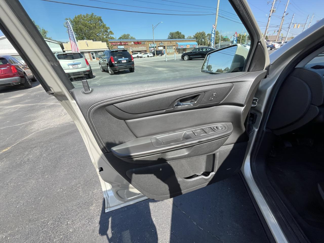 Chevrolet Traverse 1LT FWD 2015