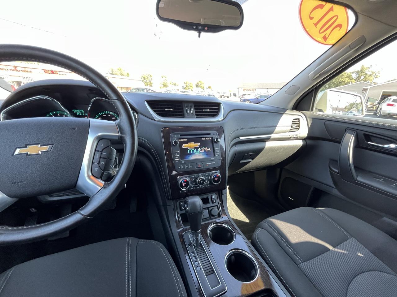 Chevrolet Traverse 1LT FWD 2015