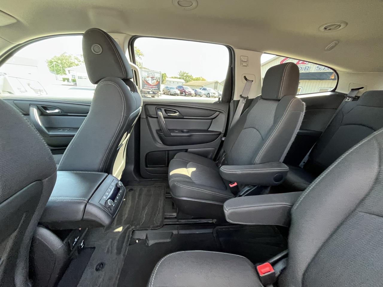 Chevrolet Traverse 1LT FWD 2015