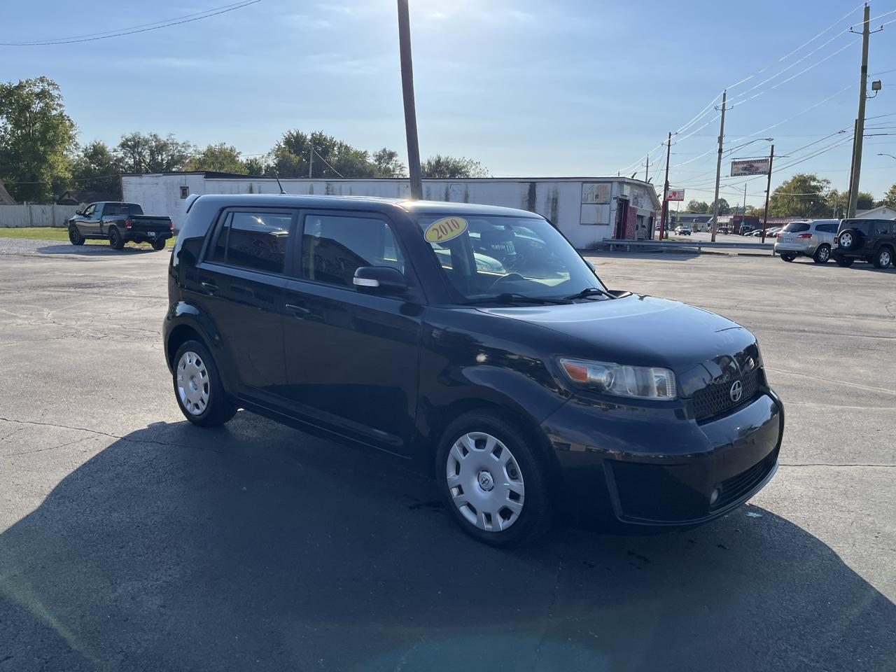 Scion xB 5-Door Wagon 4-Spd AT 2010
