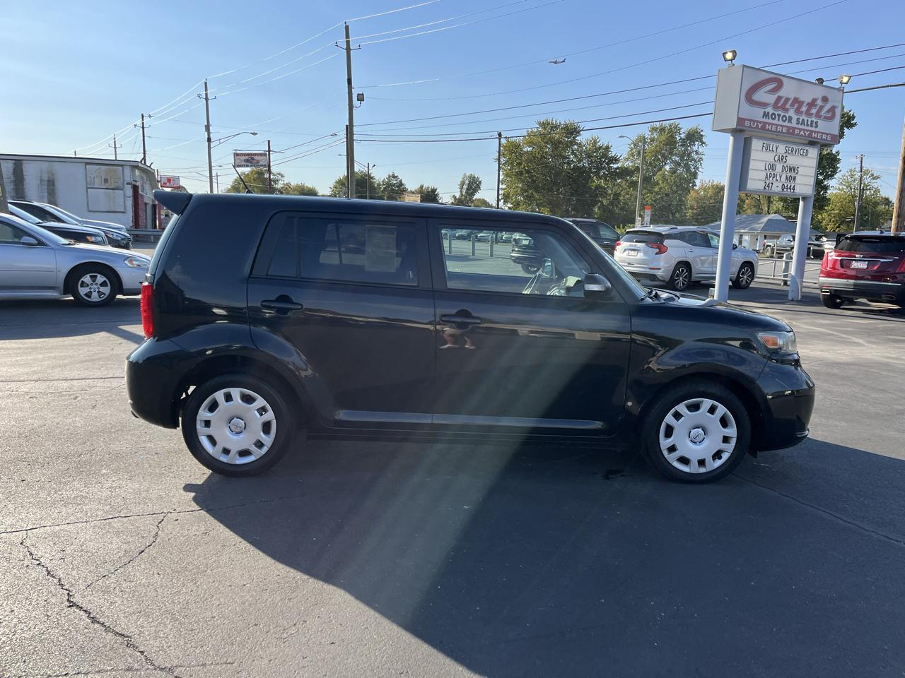 Scion xB 5-Door Wagon 4-Spd AT 2010