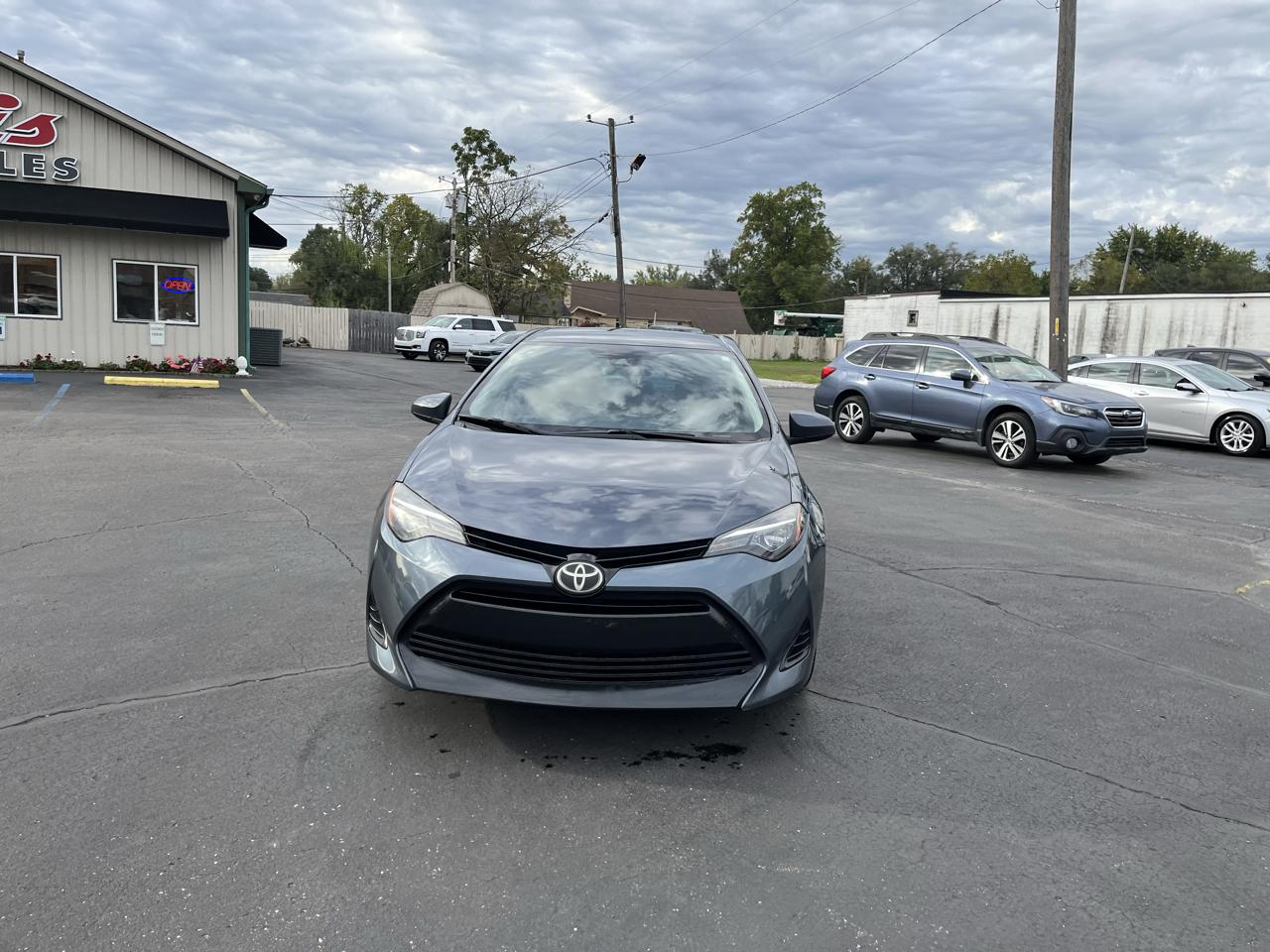 Toyota Corolla LE CVT 2017