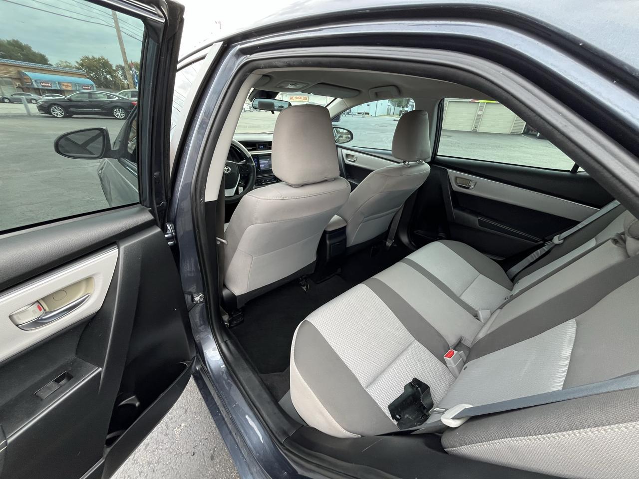 Toyota Corolla LE CVT 2017