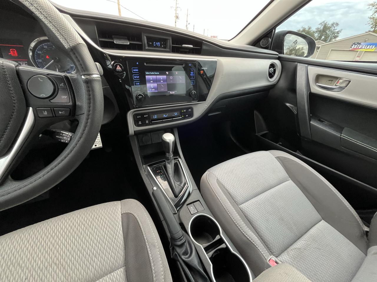 Toyota Corolla LE CVT 2017