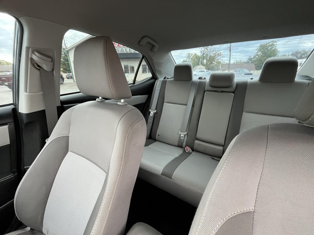 Toyota Corolla LE CVT 2017