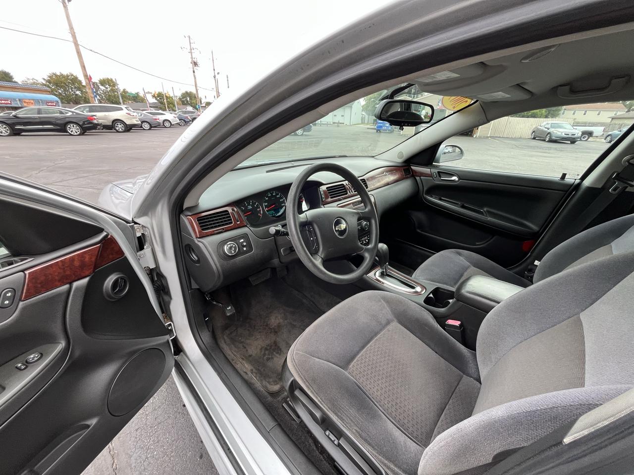 Chevrolet Impala LT 2009