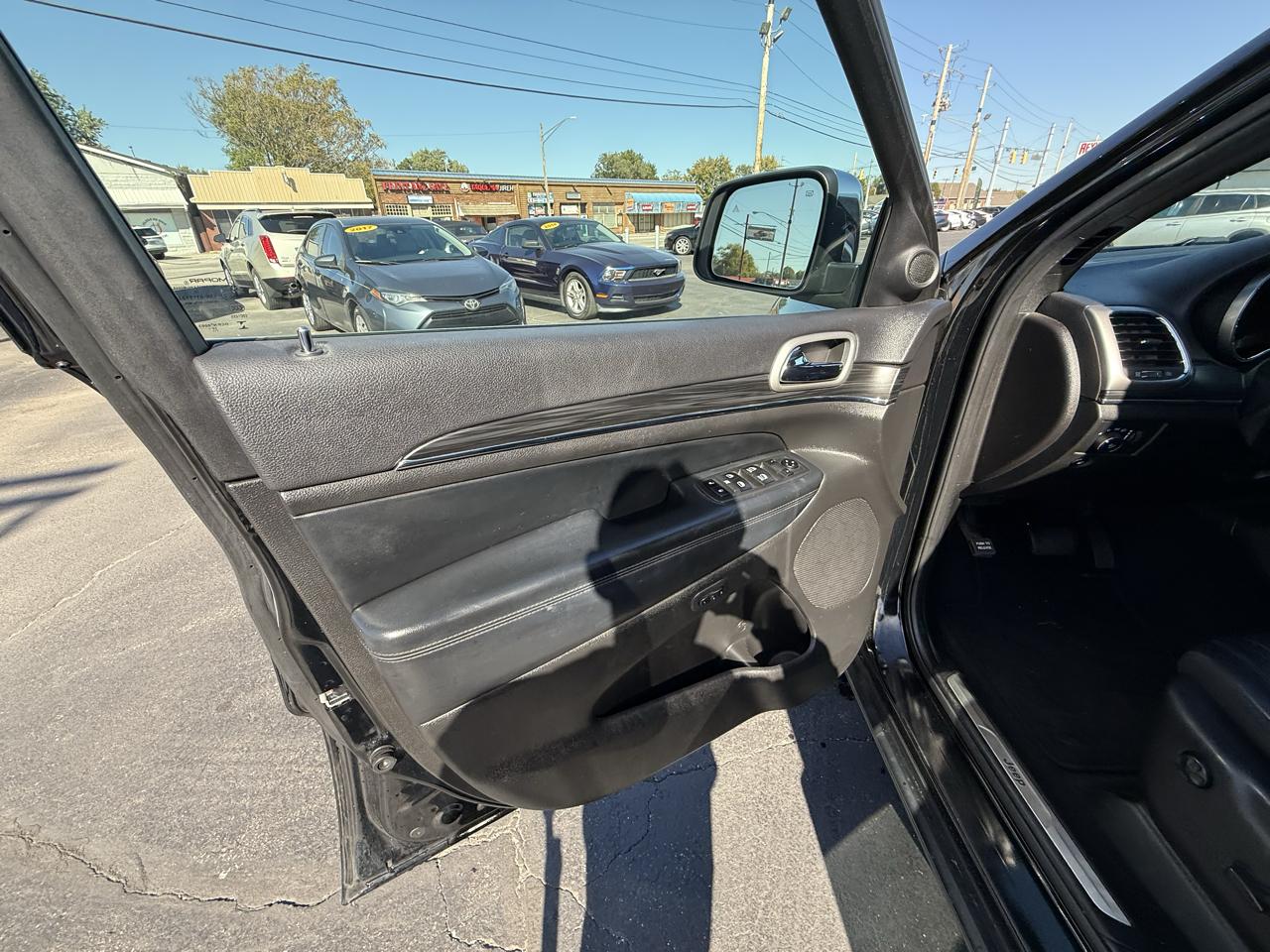 Jeep Grand Cherokee Limited 2WD 2021