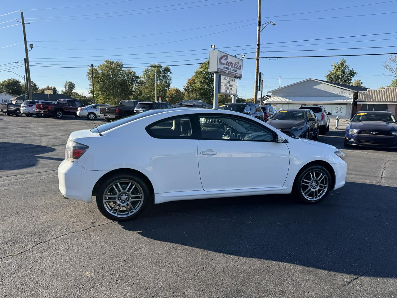 Scion tC Sports Coupe 4-Spd AT 2010