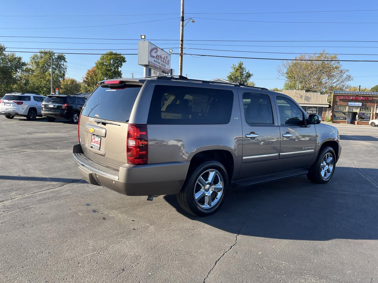 Chevrolet Suburban LTZ 1500 4WD 2014