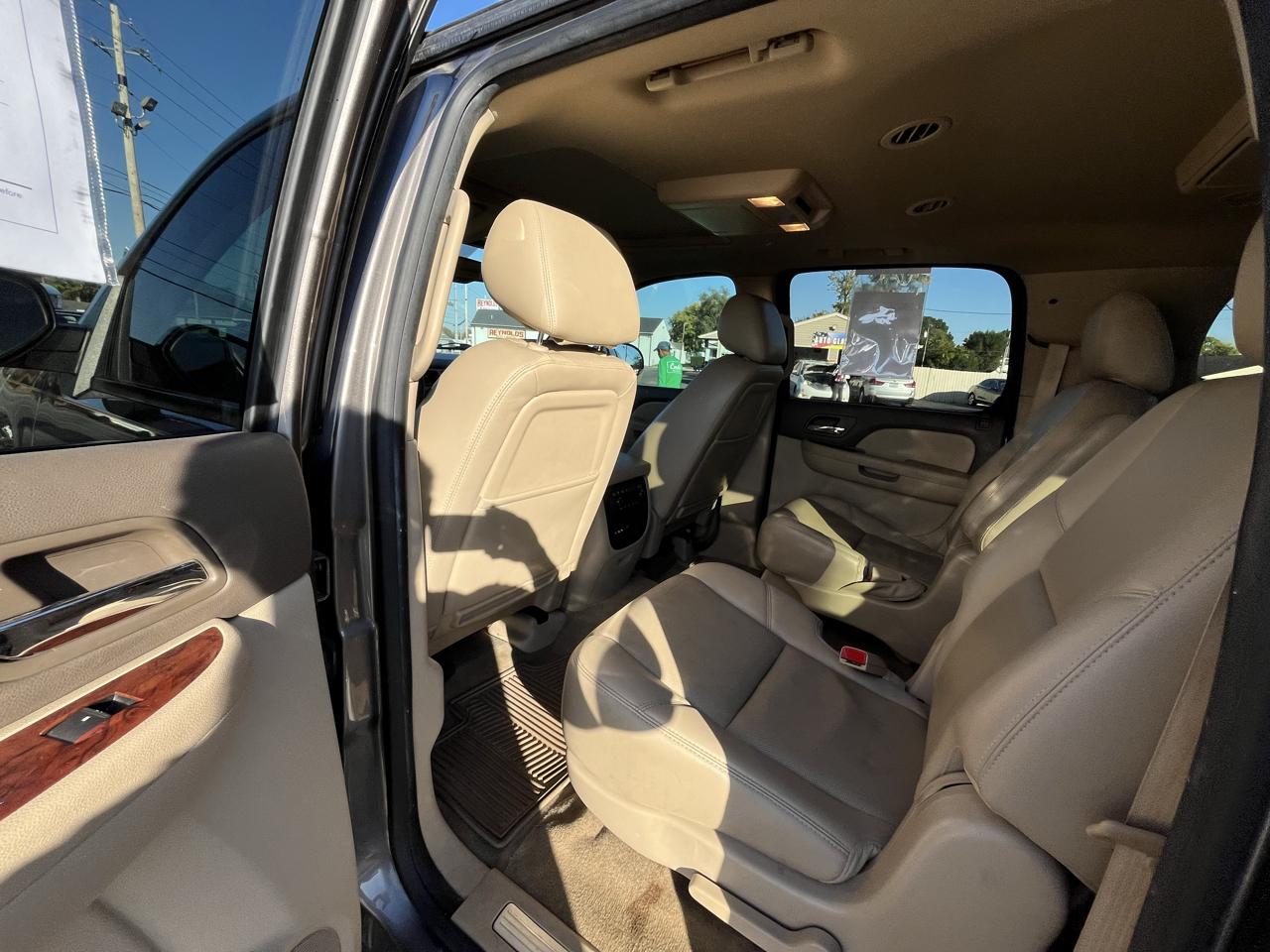 Chevrolet Suburban LTZ 1500 4WD 2014
