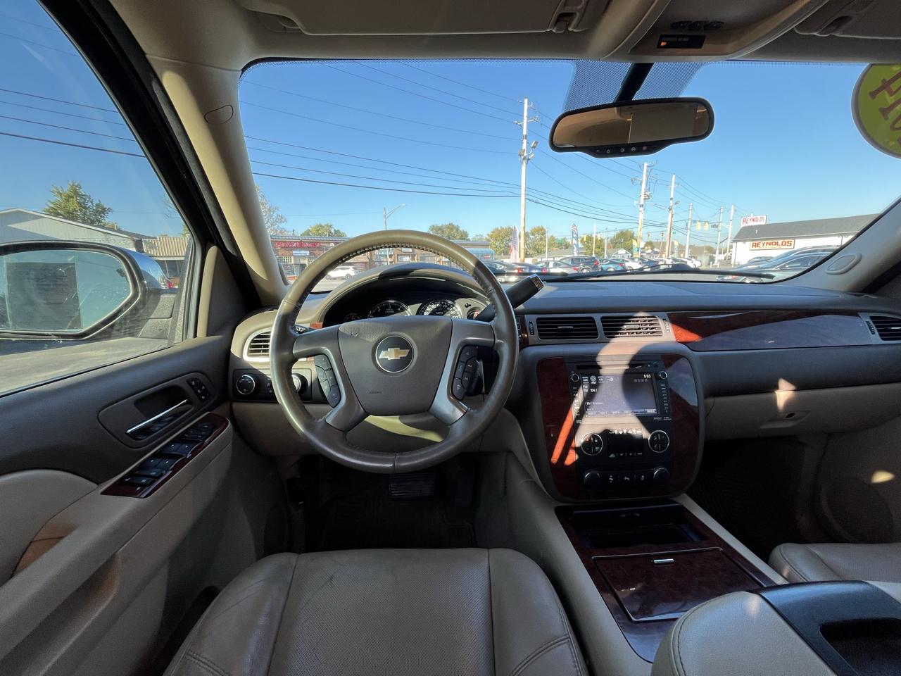 Chevrolet Suburban LTZ 1500 4WD 2014