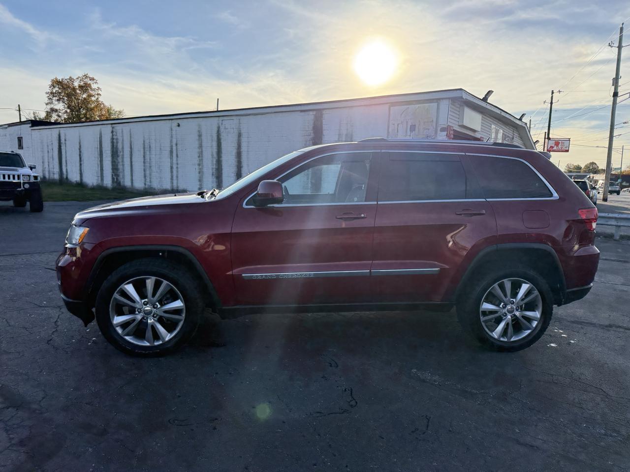 Jeep Grand Cherokee Laredo 4WD 2013