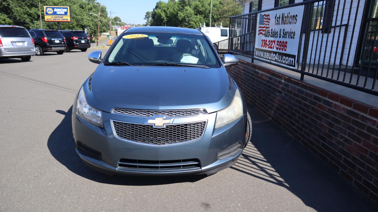 Chevrolet Cruze 4dr Sdn LS 2012