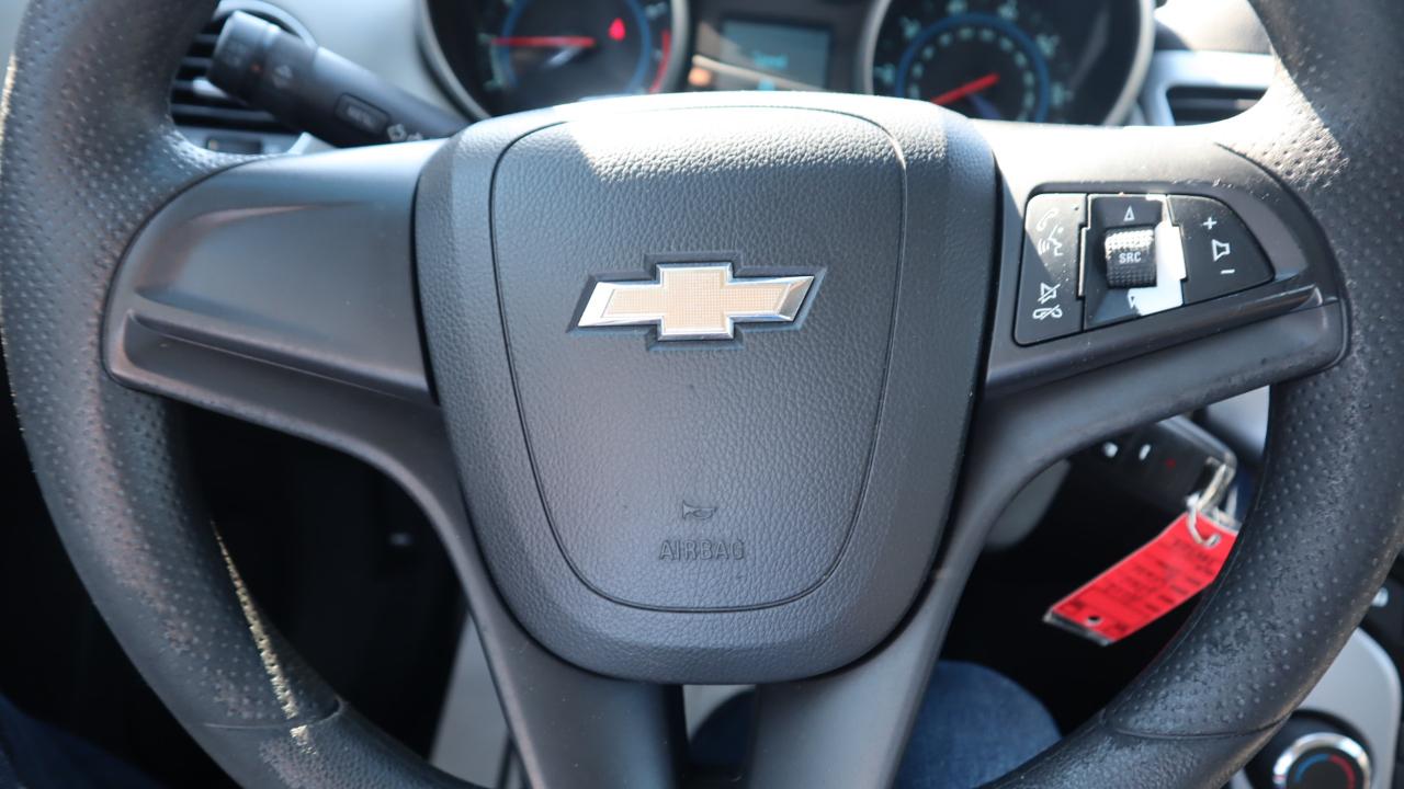 Chevrolet Cruze 4dr Sdn LS 2012
