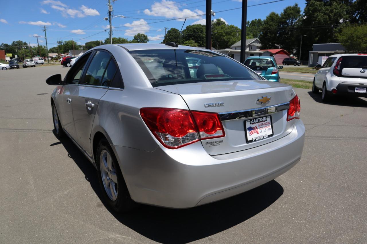 Chevrolet Cruze Limited 4dr Sdn Auto LT w/1LT 2016