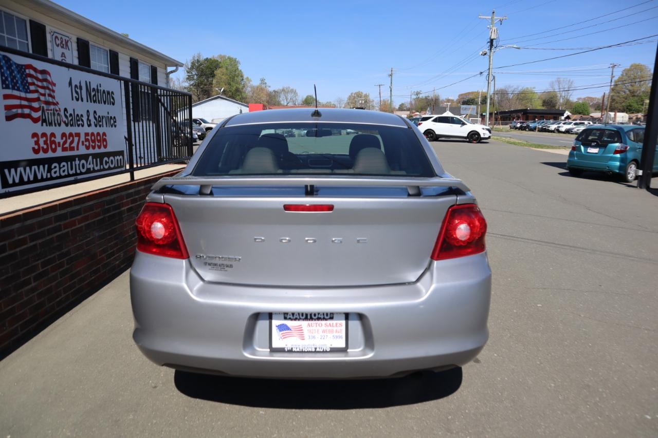 Dodge Avenger 4dr Sdn SE 2014