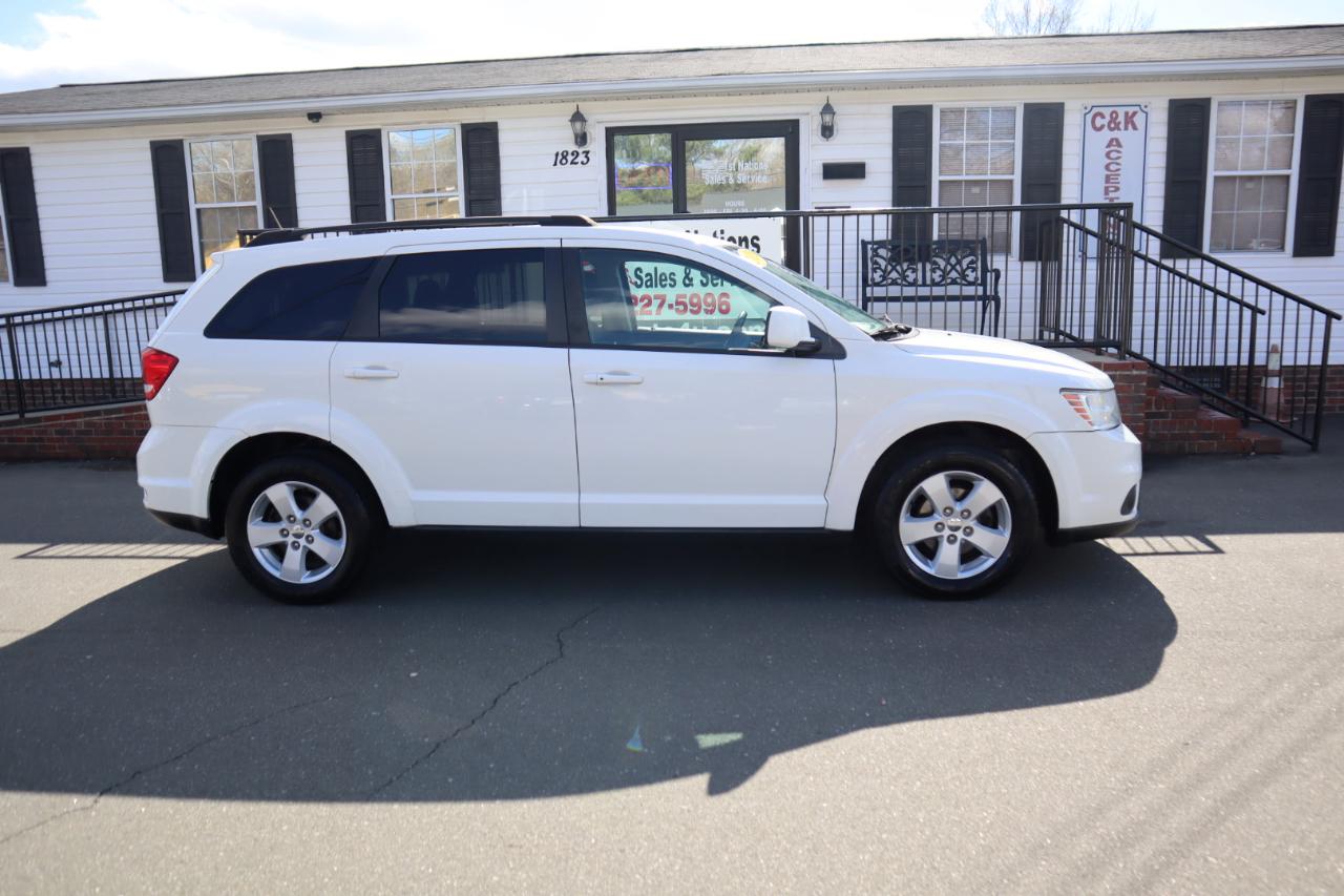 Dodge Journey AWD 4dr SXT 2012