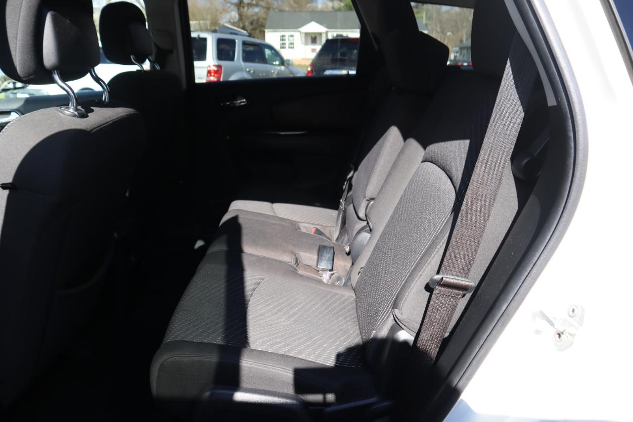 Dodge Journey AWD 4dr SXT 2012