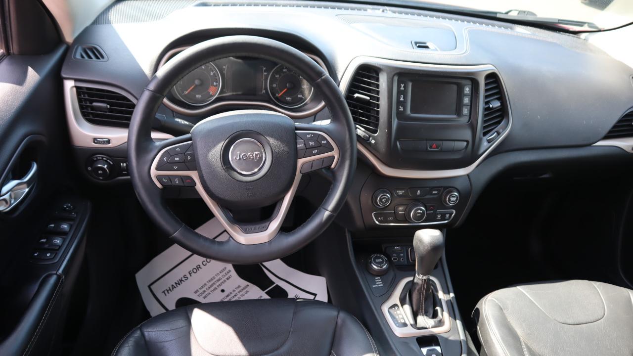 Jeep Cherokee 4WD 4dr Latitude 2015