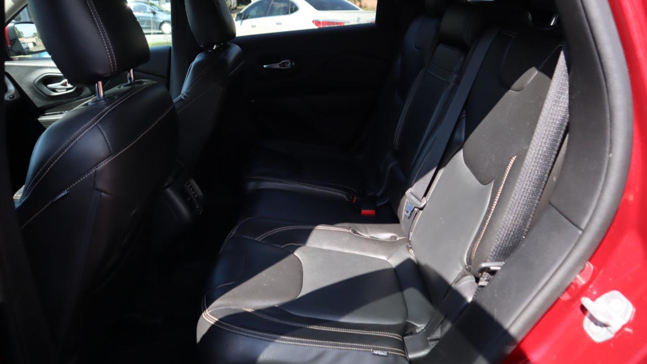 Jeep Cherokee 4WD 4dr Latitude 2015