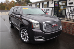 2017 GMC Yukon XL  2017 GMC Yukon XL