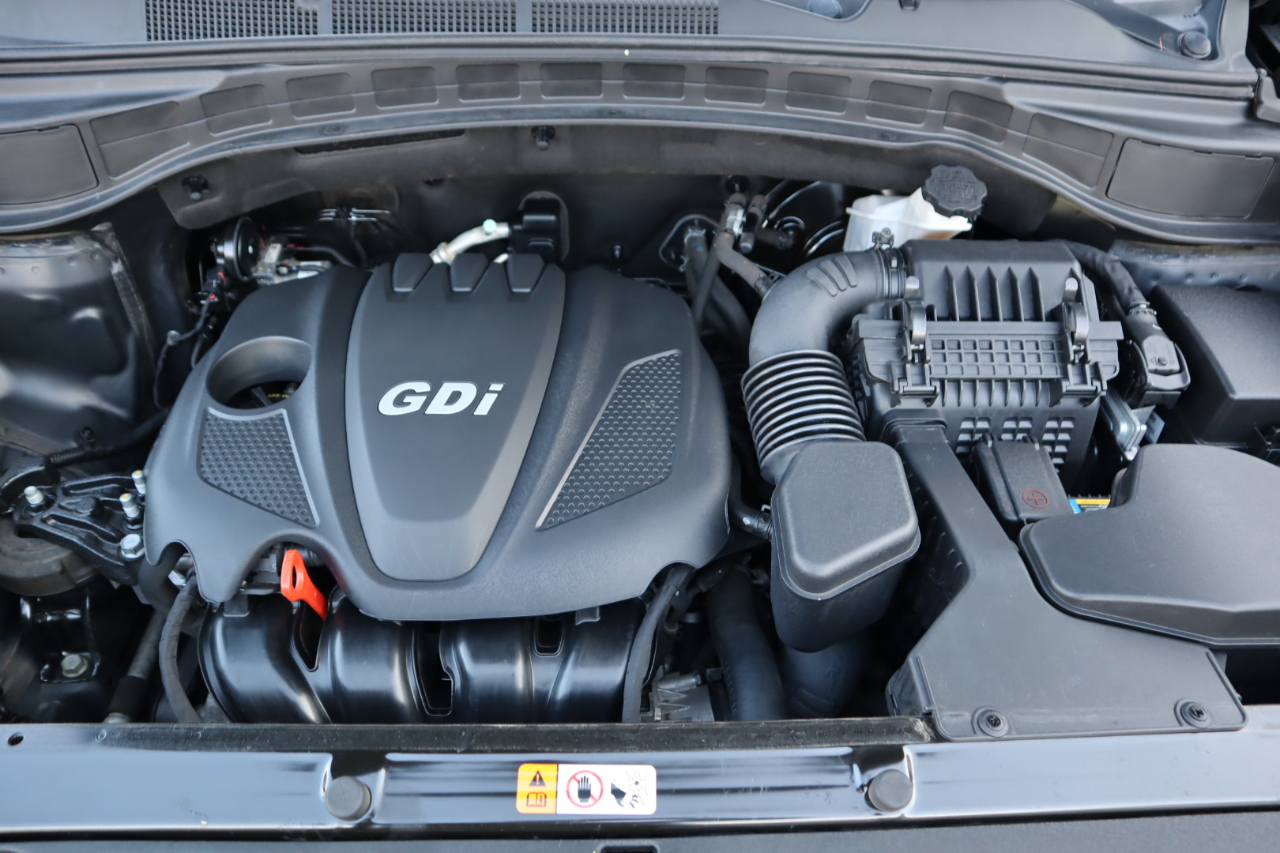 Hyundai Santa Fe Sport FWD 4dr 2.4 2015