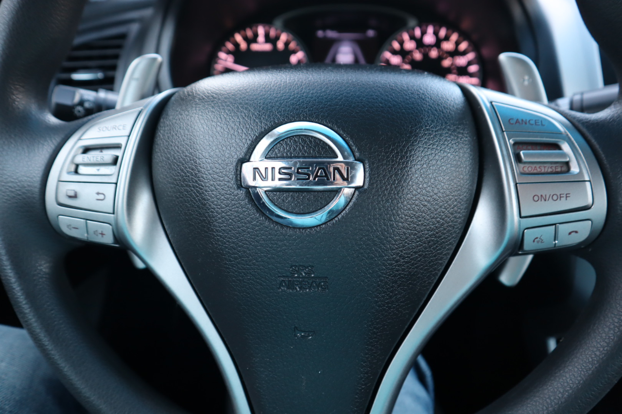 Nissan Altima 4dr Sdn V6 3.5 S 2013