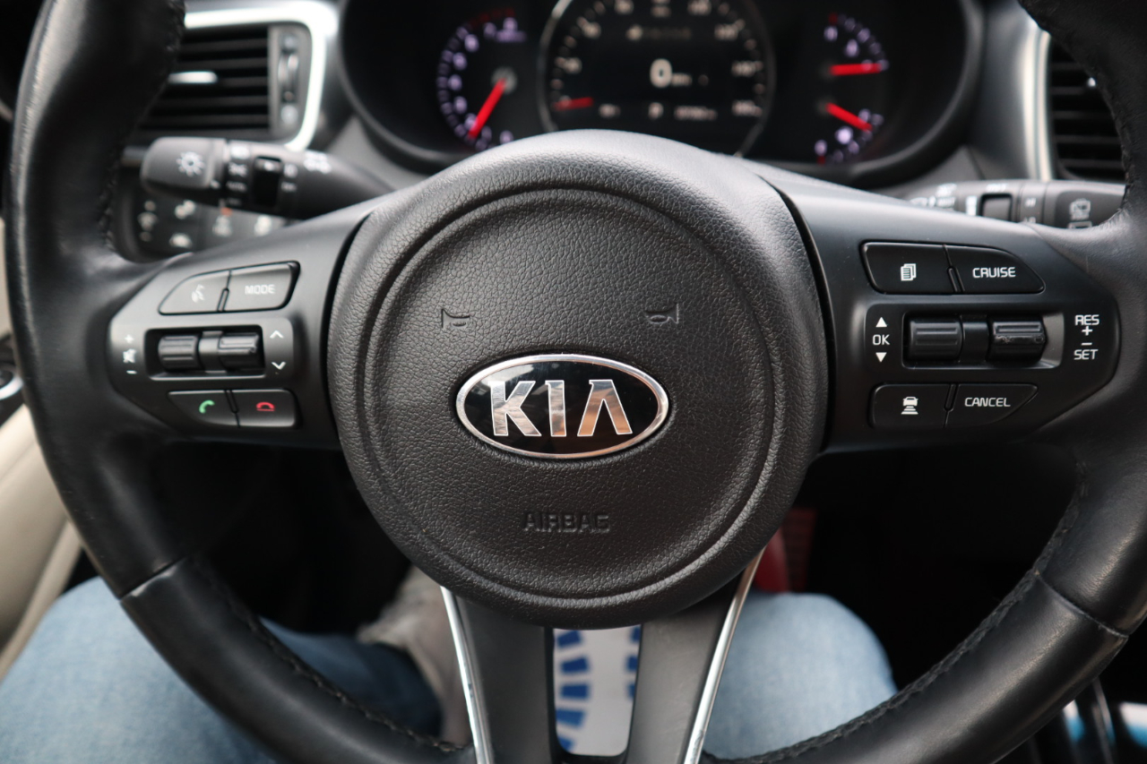 Kia Sorento FWD 4dr 3.3L SXL 2016