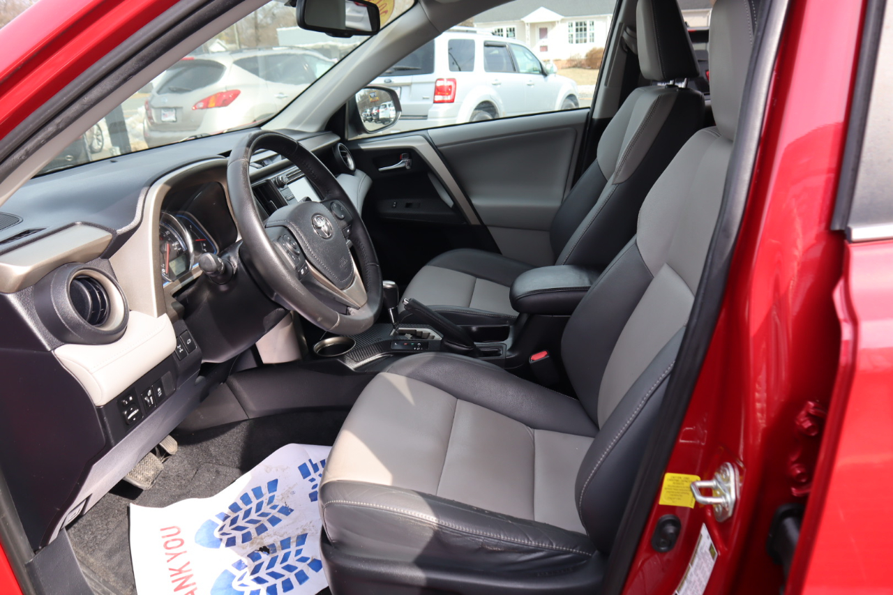 Toyota RAV4 AWD 4dr Limited (Natl) 2013