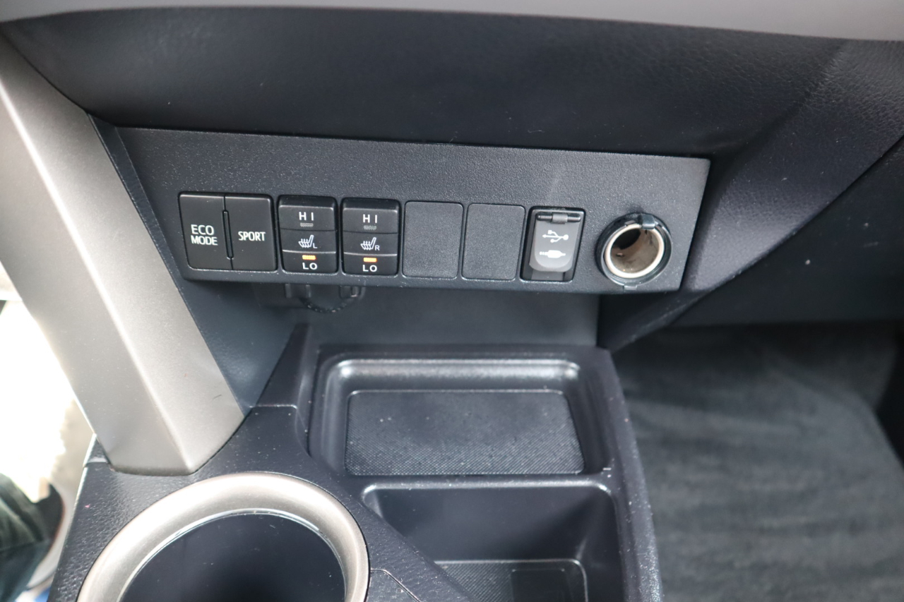 Toyota RAV4 AWD 4dr Limited (Natl) 2013