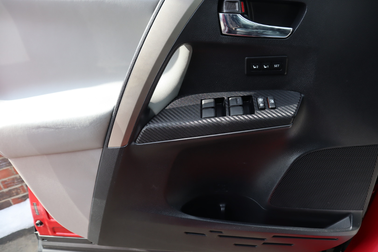 Toyota RAV4 AWD 4dr Limited (Natl) 2013