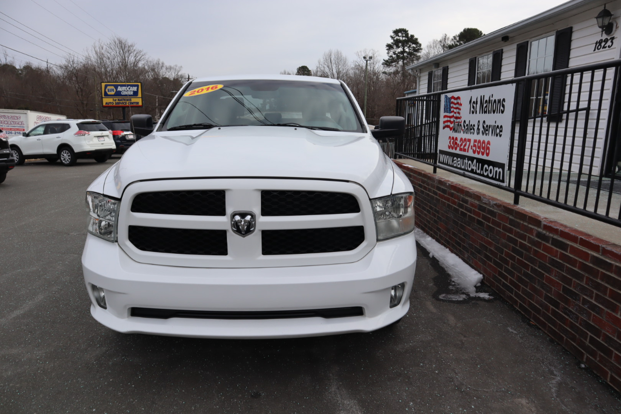 RAM 1500 2WD Quad Cab 140.5" Express 2016