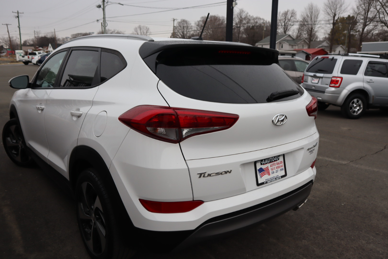 Hyundai Tucson FWD 4dr Sport w/Beige Int 2016