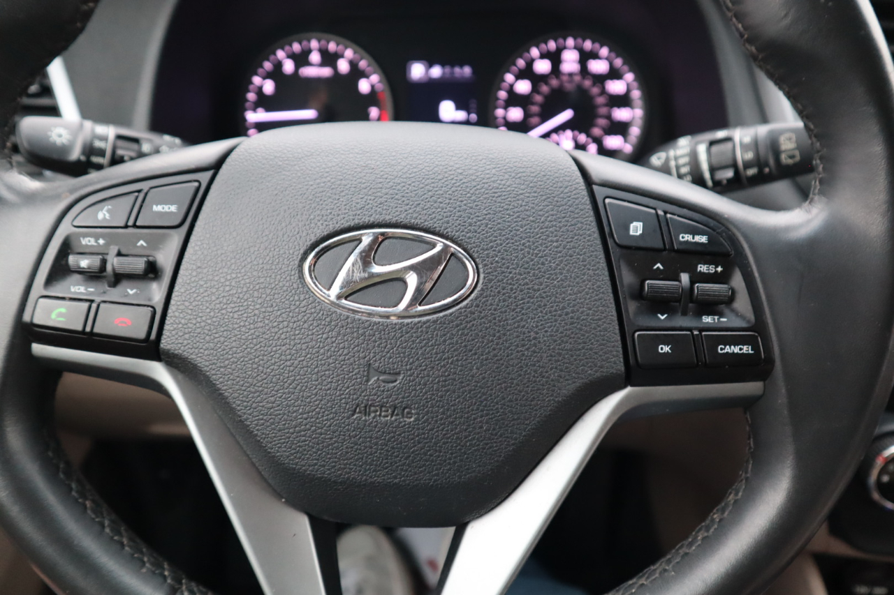 Hyundai Tucson FWD 4dr Sport w/Beige Int 2016
