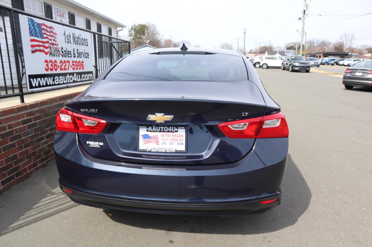 Chevrolet Malibu 4dr Sdn LT w/1LT 2017