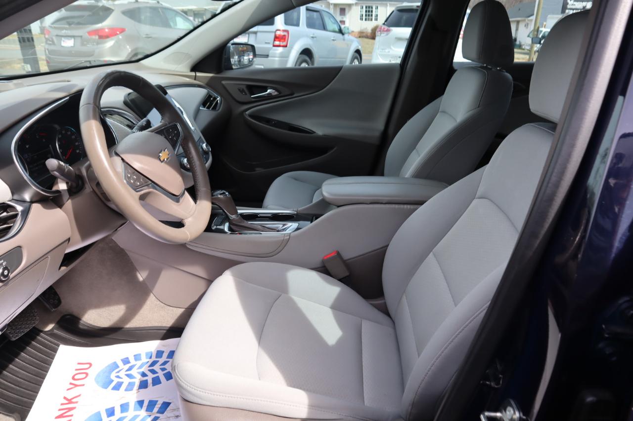 Chevrolet Malibu 4dr Sdn LT w/1LT 2017